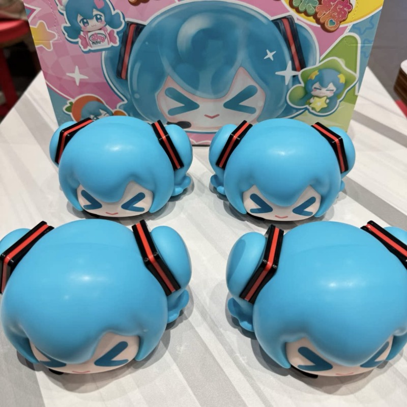 Model Kit Hatsune Miku - Hatsune Miku Figürü Kagamine Rin Megurine
