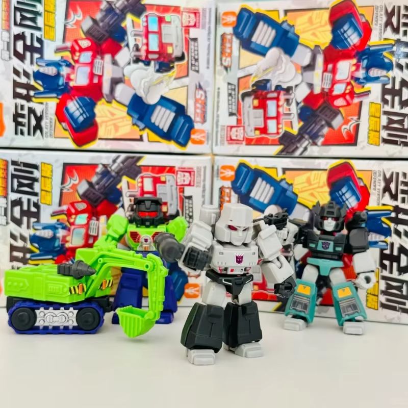 Model Kit Optimus - Sıcak Fırsat Blokees Transformers Defender Versiyonu